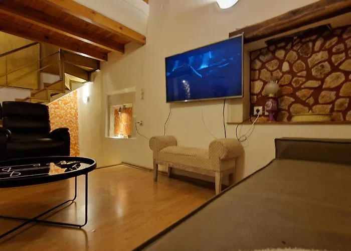 Traditional 3 Story Townhouse ,Batta Hanem