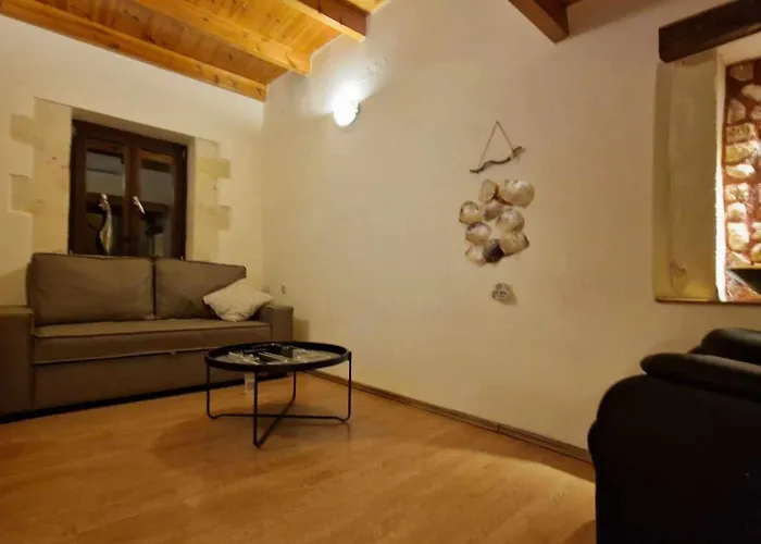 Traditional 3 Story Townhouse ,Batta Hanem