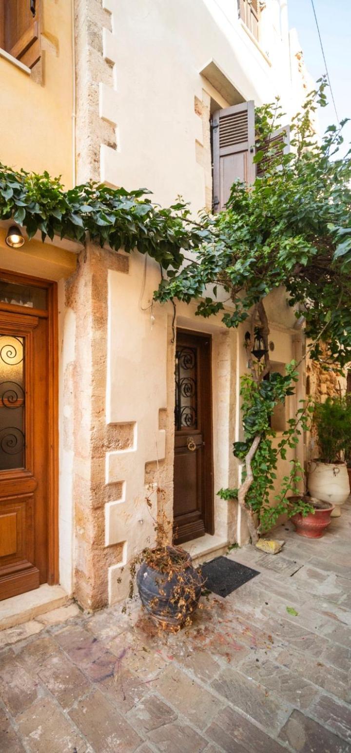 Traditional 3 Story Townhouse ,batta Hanem * Chania (Crete)