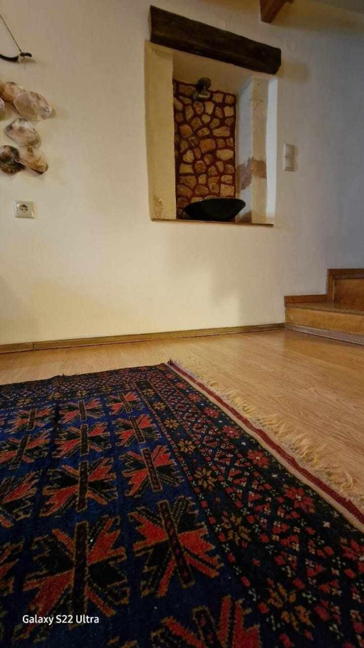 Traditional 3 Story Townhouse ,batta Hanem Holiday home